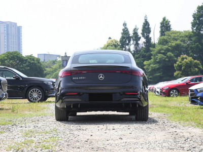 Mercedes EQS  Фото №5